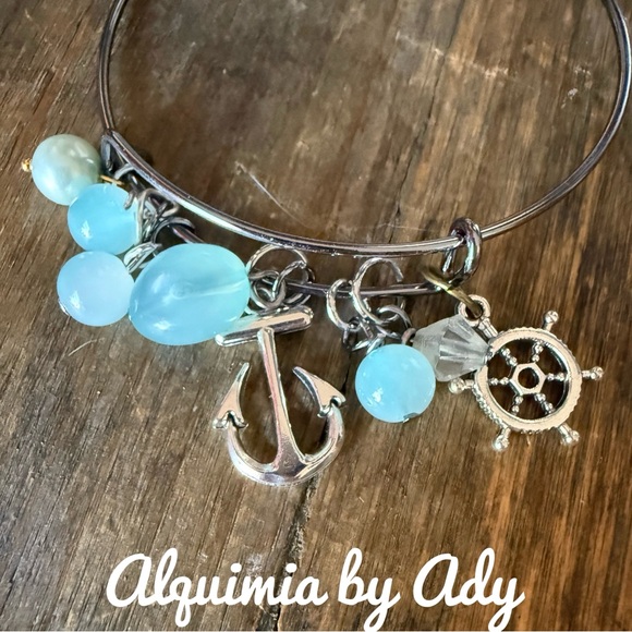 Aquamarine Bracelet March Birth Gemstone Bracelet 14k gold beaded unique - Picture 4 of 8